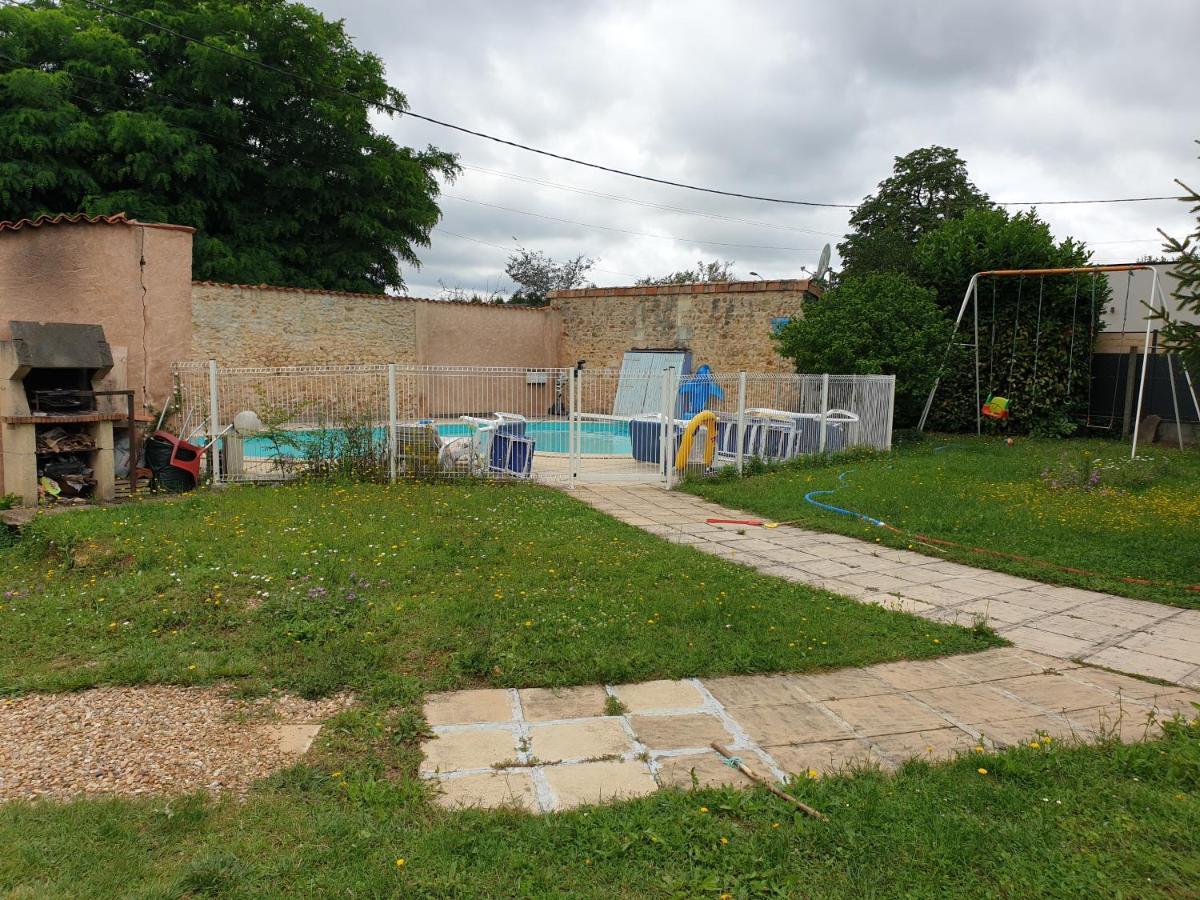 Bel Appartement T2 Climatise Avec Piscine Poitiers-Futuroscope-Creps De Poitiers Vouneuil-sous-Biard エクステリア 写真
